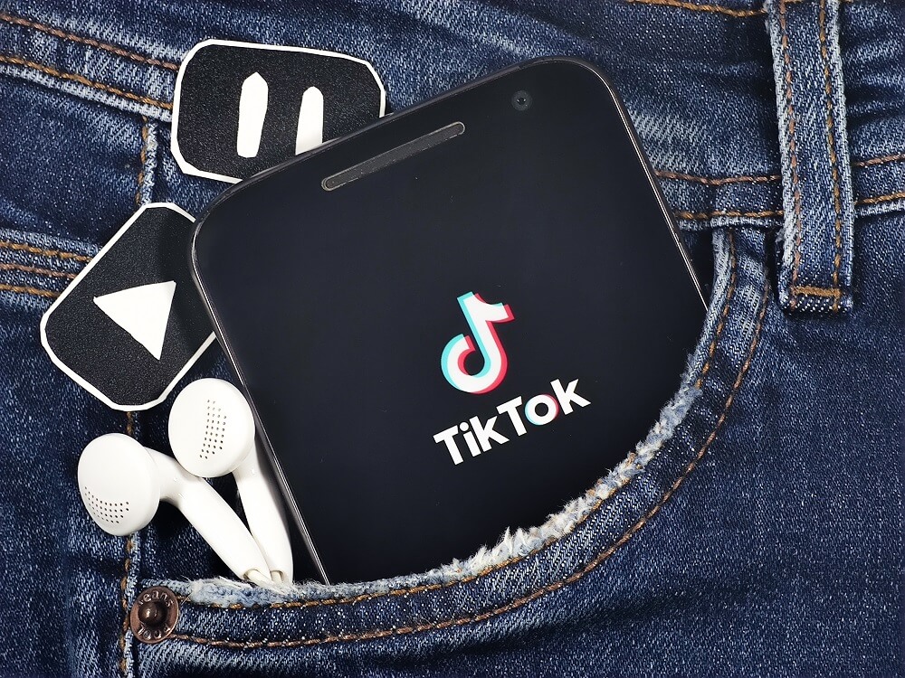 tiktok vs youtube - Onecommerce